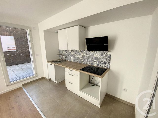Appartement F4 &agrave; louer - 4 pi&egrave;ces - 76,40 m2 - Lille - 59 - NORD-PAS-DE-CALAIS