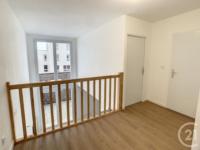 Appartement F4 &agrave; louer - 4 pi&egrave;ces - 76,40 m2 - Lille - 59 - NORD-PAS-DE-CALAIS