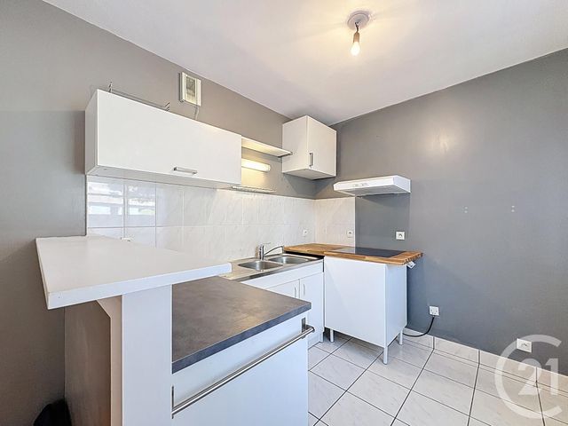 Appartement T2 &agrave; louer - 2 pi&egrave;ces - 44,34 m2 - Lille - 59 - NORD-PAS-DE-CALAIS