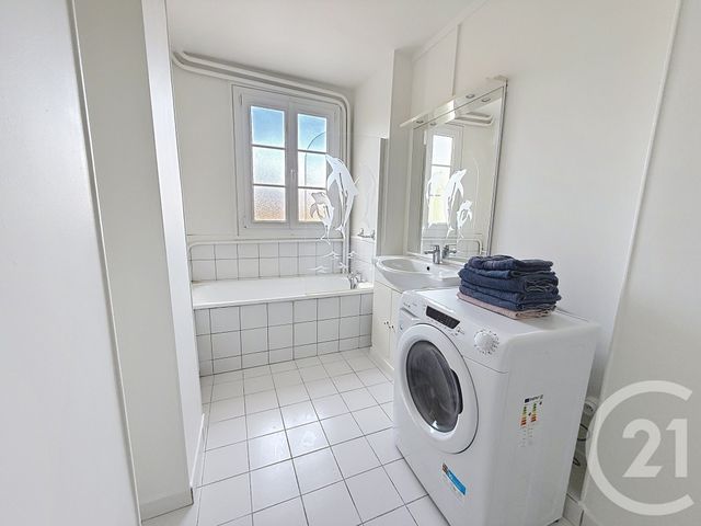 Appartement T3 &agrave; louer - 3 pi&egrave;ces - 77,02 m2 - Lille - 59 - NORD-PAS-DE-CALAIS