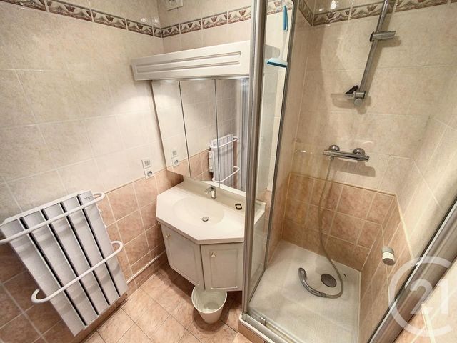 Appartement T3 &agrave; louer - 3 pi&egrave;ces - 76,54 m2 - Lille - 59 - NORD-PAS-DE-CALAIS