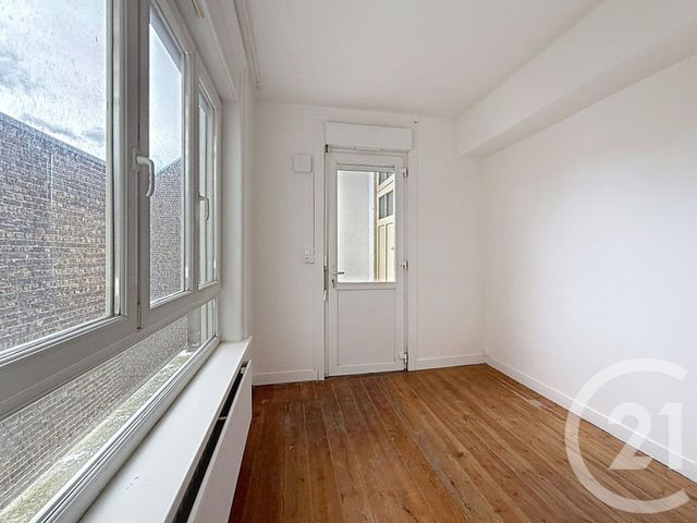 Appartement T2 &agrave; louer - 2 pi&egrave;ces - 55 m2 - La Madeleine - 59 - NORD-PAS-DE-CALAIS