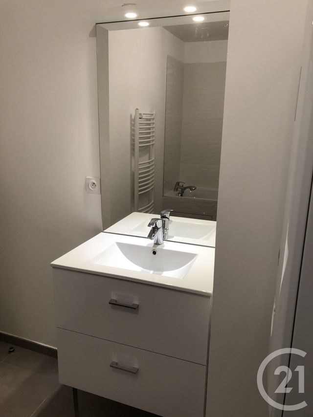 Appartement T2 &agrave; louer - 2 pi&egrave;ces - 53,60 m2 - Marcq En Baroeul - 59 - NORD-PAS-DE-CALAIS