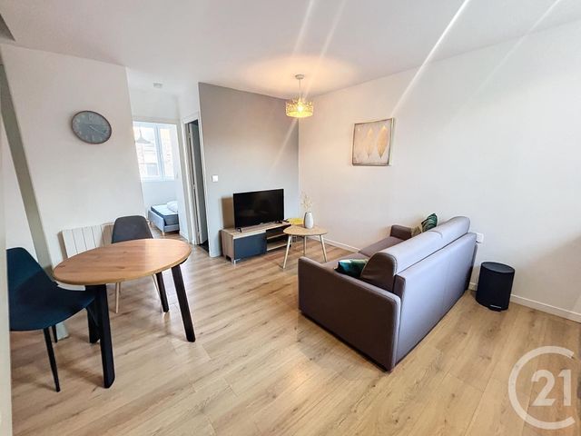 Appartement T3 &agrave; louer - 3 pi&egrave;ces - 35,15 m2 - Lille - 59 - NORD-PAS-DE-CALAIS