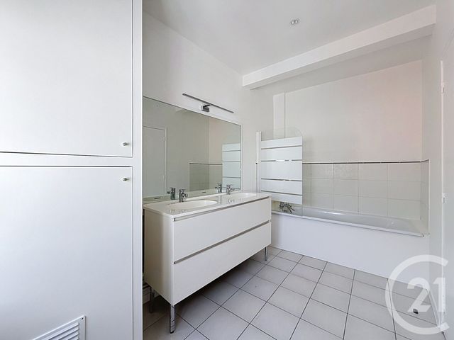 Appartement F3 bis &agrave; louer - 3 pi&egrave;ces - 74,74 m2 - Lille - 59 - NORD-PAS-DE-CALAIS